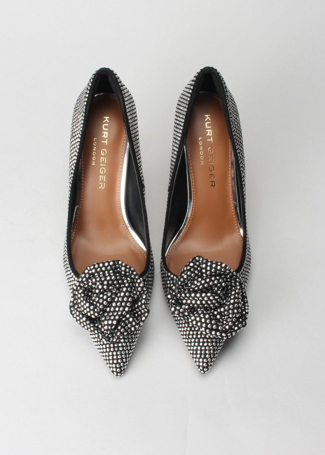 225-belgravia bloom-silver com-suede