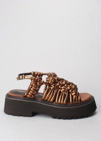 sandalia bronce trenzada