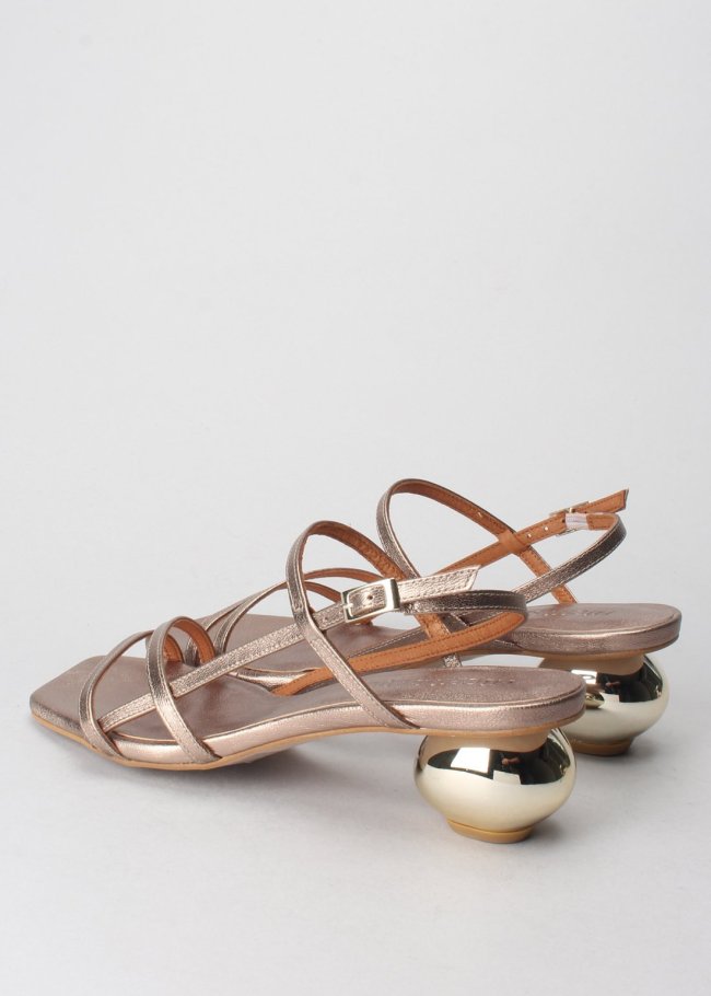 sandalia galaxy mate stone  tacon oro