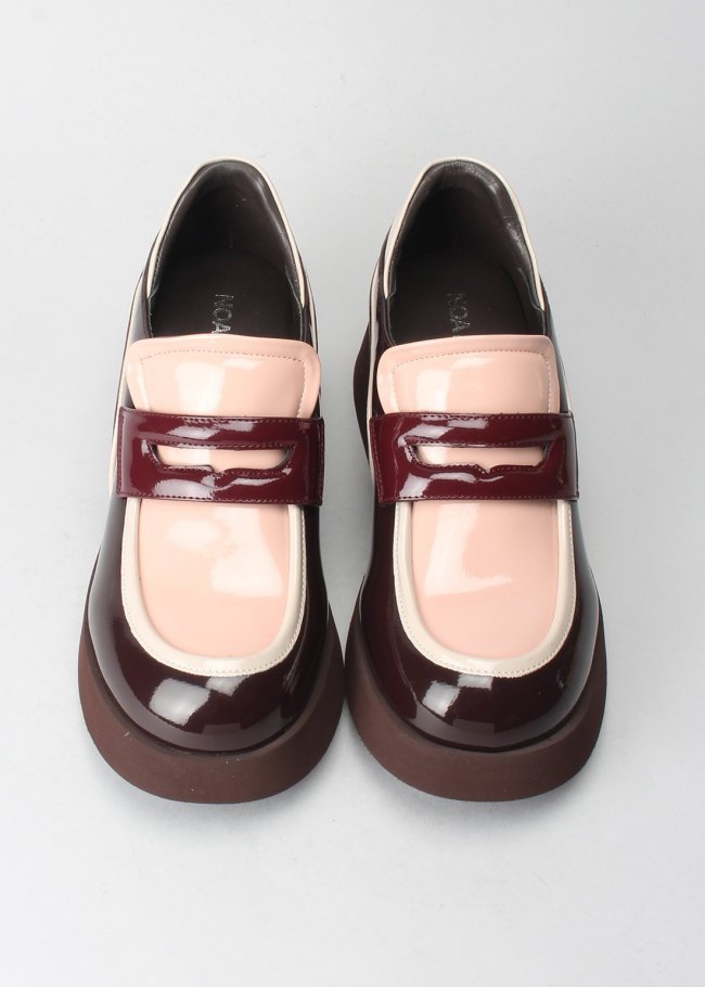 mocasin multi charol burdeos