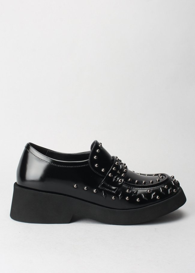 mocasin tachas negro
