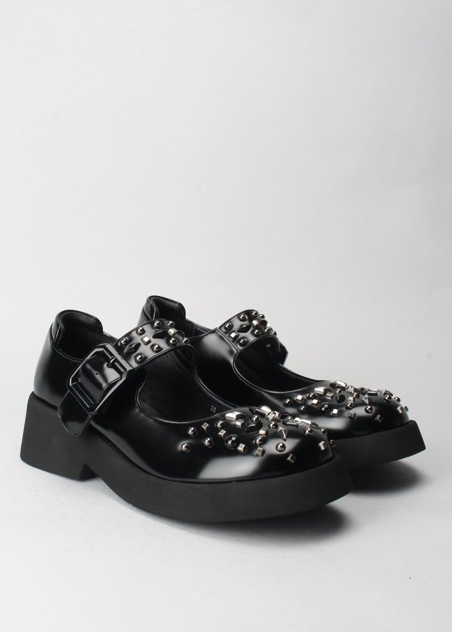 mercedes tachas negro