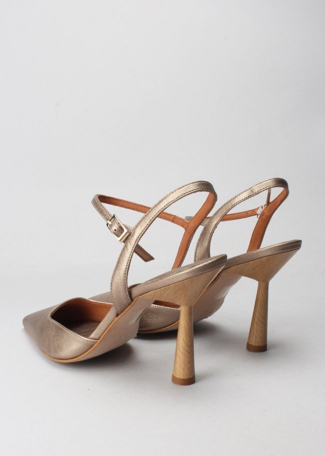 destalonado eclat cesio