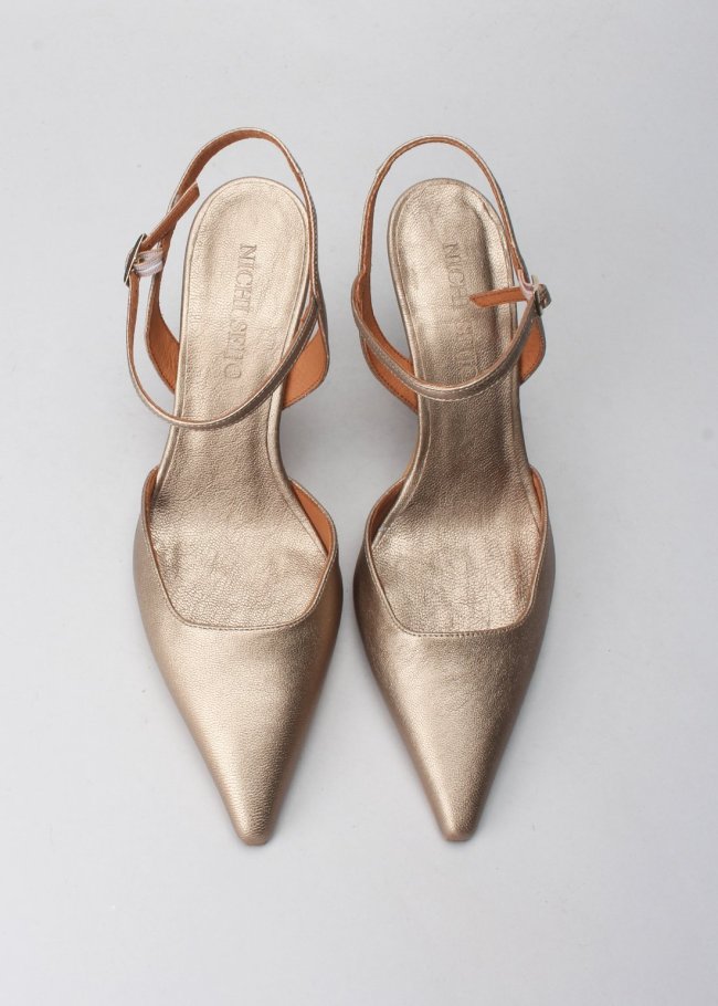 destalonado eclat cesio