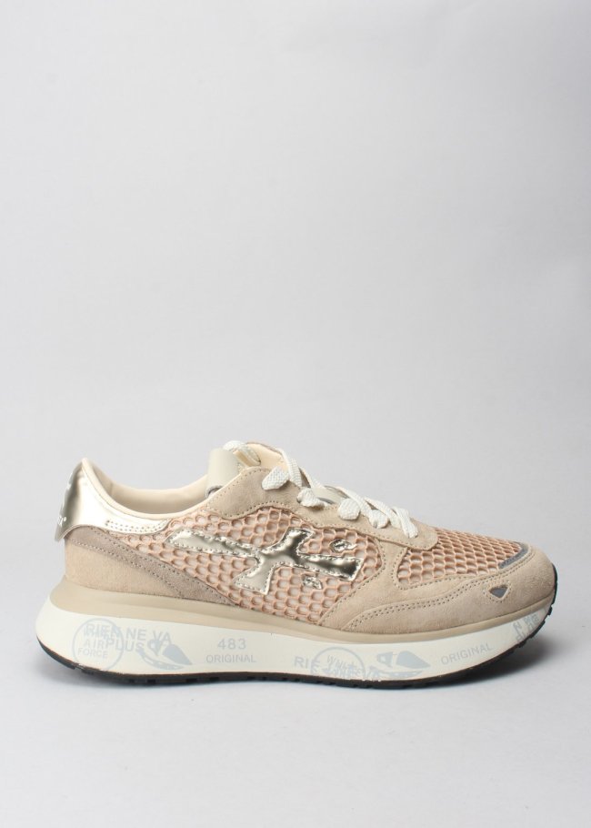 deportiva rejilla nude